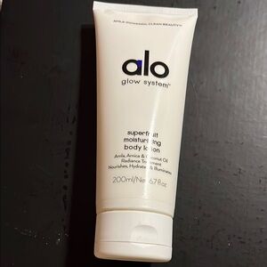 ALO glow system super fruit and moisturizing, body lotion 200 ML.